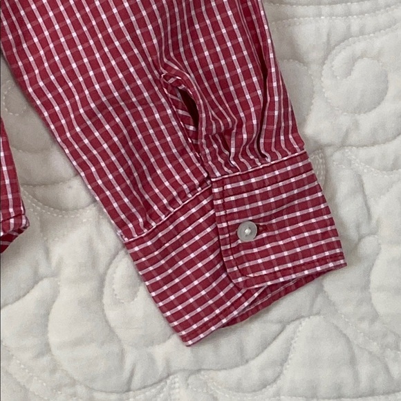 Old Navy Classic Red Check Button Down Shirt Cotton Size Medium - Picture 6 of 10